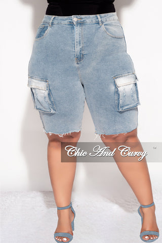 Final Sale Plus Size Cargo Short in Denim