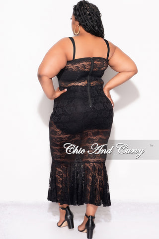 Final Sale Plus Size Sleeveless Lace Dress with Bottom Ruffle in Black