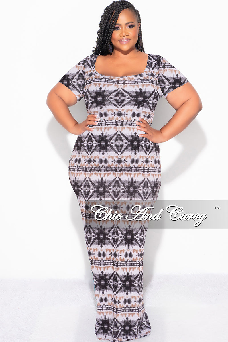 Final Sale Plus Size Short Sleeve Deep Scoop Neck Maxi Dress in Black, Tan and White Design Print