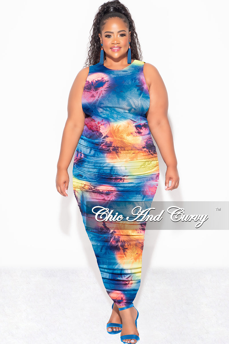 Final Sale Plus Size Sleeveless Ruched Dress In Multi Color Print