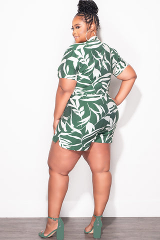 Final Sale Plus Size 2pc Collar Button Up Top and Shorts Set in Green and White Palm Print