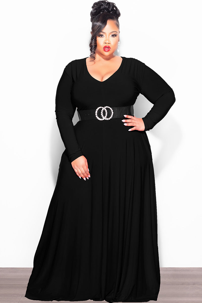 Final Sale Plus Size Long Sleeve Gown with V-Neck in Black - 1x 14/16 Final Sale Plus Size Long Sleeve Gown with V-Neck in Black - 1x 14/16