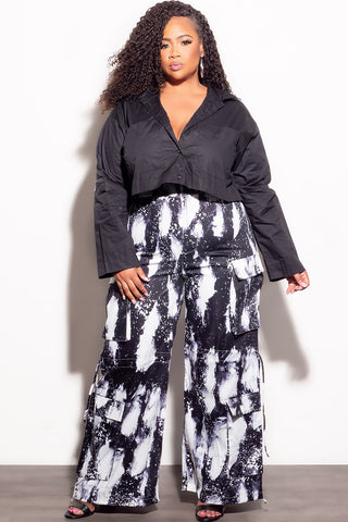 Final Sale Plus Size Printed Cargo Pants with Pockets in Black & White