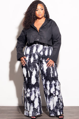Final Sale Plus Size Long Sleeve Collar Poplin Crop Top in Black