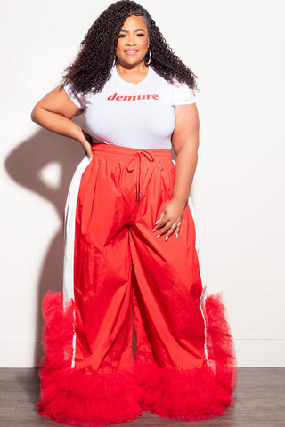 Final Sale Plus Size "Demure" Graphic Top in White and Red
