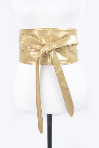 Final Sale Faux Leather Waist Tie Belt in Gold