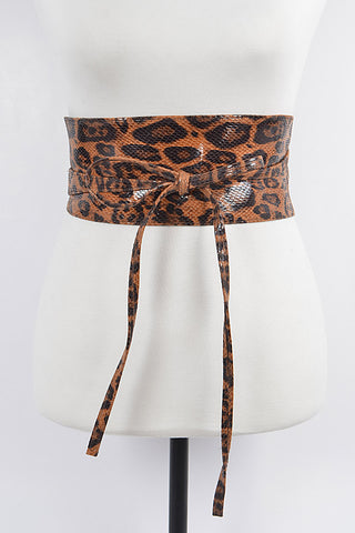Final Sale Faux Leather Waist Tie Belt in Animal Print