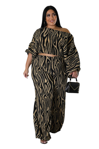 Final Size 2pc Pleated Off the Shoulder Top and Pants Set in Black and Tan