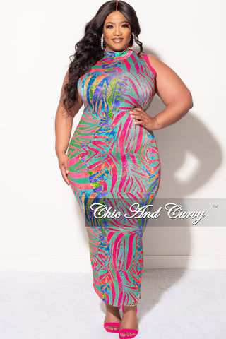 Final Sale Plus Size Sleeveless BodyCon Dress in Fuchsia Multi Color Print