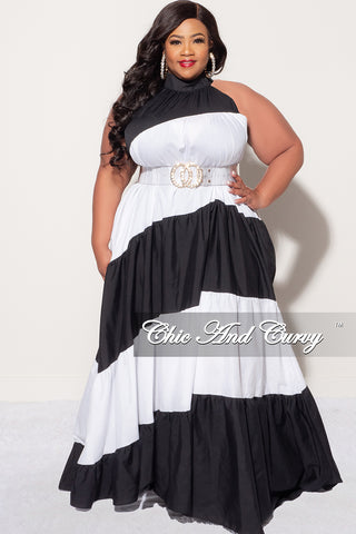 Final Sale Plus Size Halter Maxi Dress in Black & White