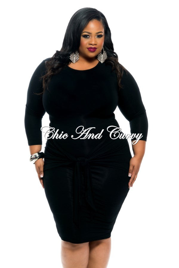 Final Sale Plus Size BodyCon with Tie Front in Black