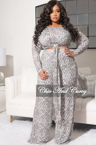 Final Sale Plus Size 2pc Long Sleeve Tie Top and Pants Set in Olive and White Design Print