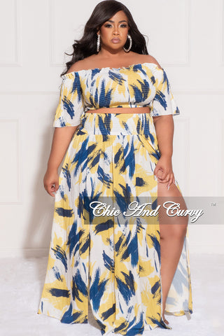 Final Sale Size 2pc Off The Shoulder Ruffle Top and Skirt Set in Yellow and Navy