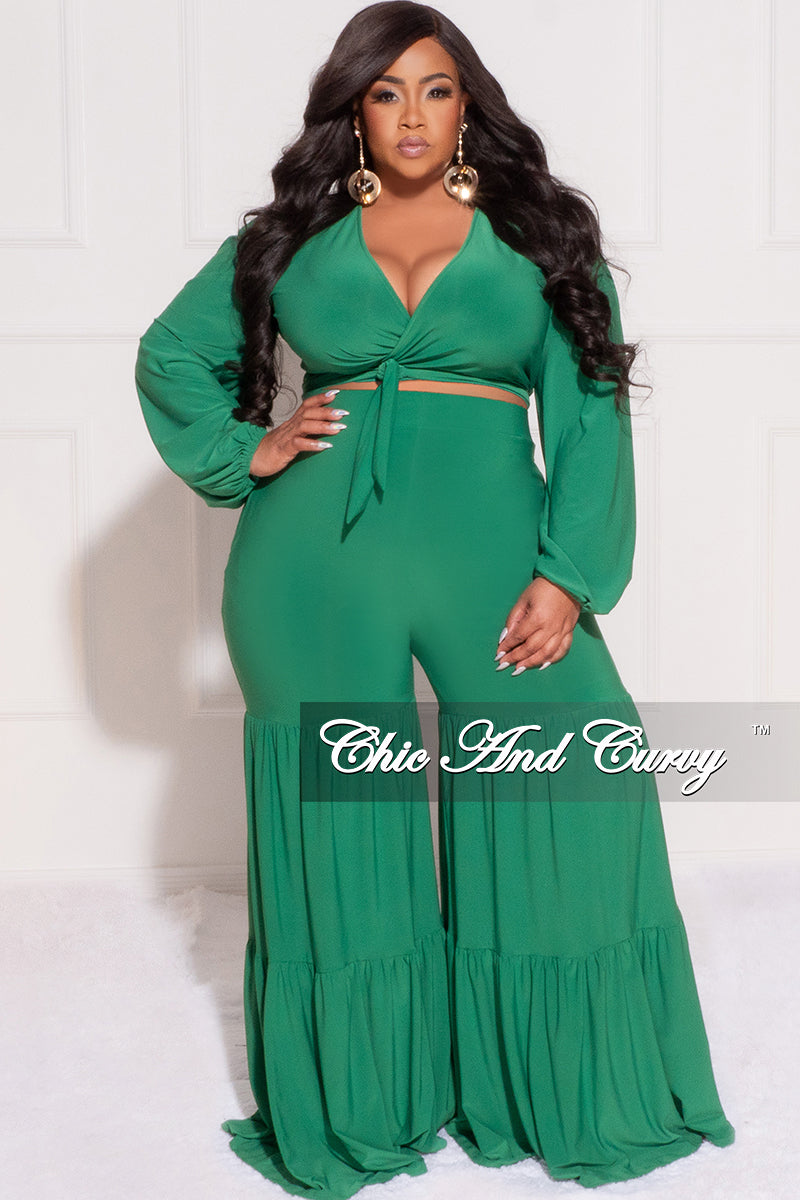 Final Sale Plus Size 2pc Long Sleeve Crop Tie Top and 3-Layer Pants Set in Green