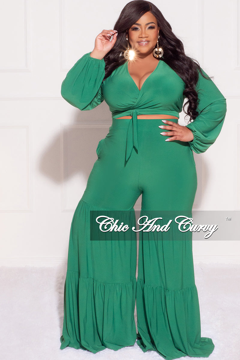 Final Sale Plus Size 2pc Long Sleeve Crop Tie Top and 3-Layer Pants Set in Green