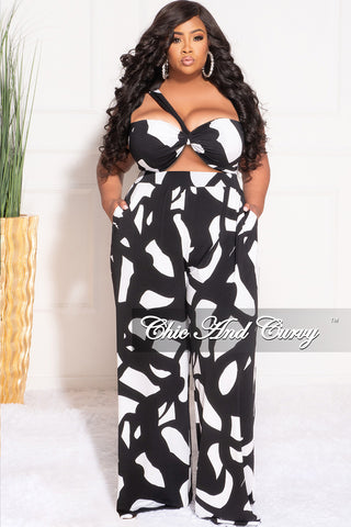 Final Sale Plus Size 2pc One Shoulder Twist Front in Black & White Print Bra Top and Pants Set Black and White Design Print