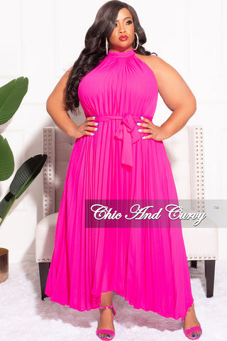 Final Sale Plus Size Halter Neck Sleeveless Dress with Pleats in Fuchsia