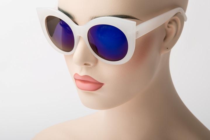 Peaches Sunglasses - Final Sale