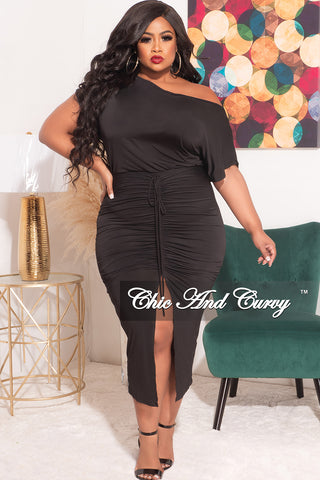 Final Sale Plus Size BodyCon with Middle Ruched Drawstring in Black