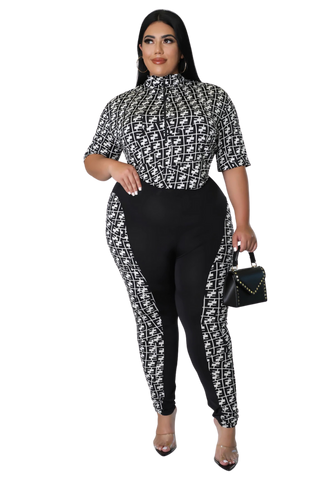 Final Sale Plus Size 2pc Short Sleeve Zip-Up Top and Pants Set in Ivory and Black Maze Print