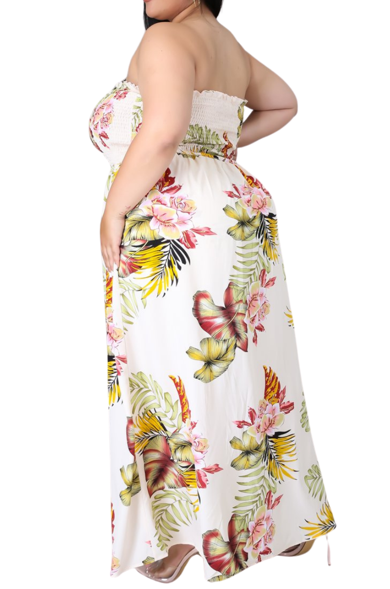 Final Sale Plus Size Strapless Romper in Ivory Floral Print - 3x 18/20 Final Sale Plus Size Strapless Romper in Ivory Floral Print - 3x 18/20