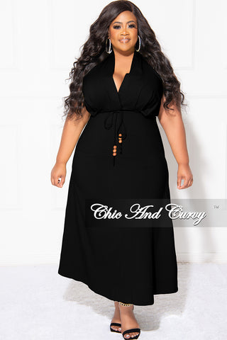 Final Sale Plus Size Halter V Neck Dress in Black