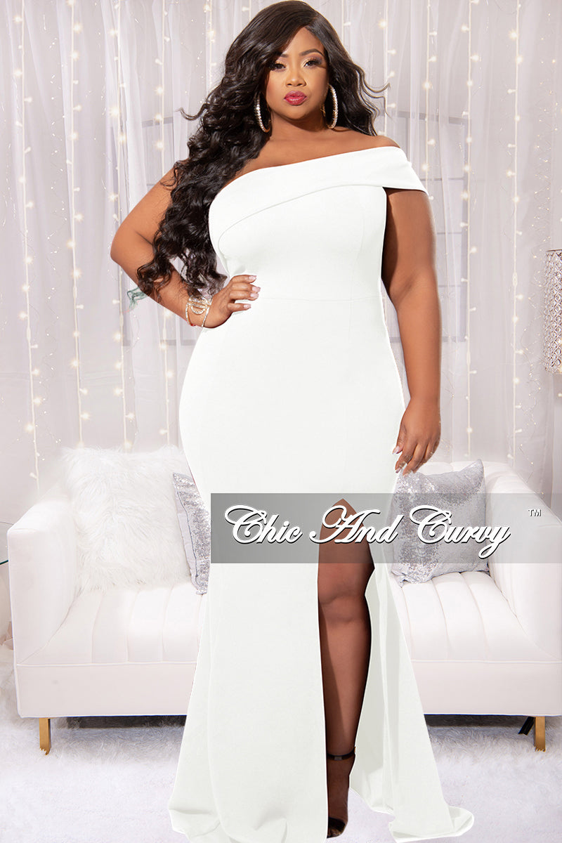 Final Sale Plus Size Techno Crepe Off Shoulder, Front Slit , Mermaid Fit Gown in Off White