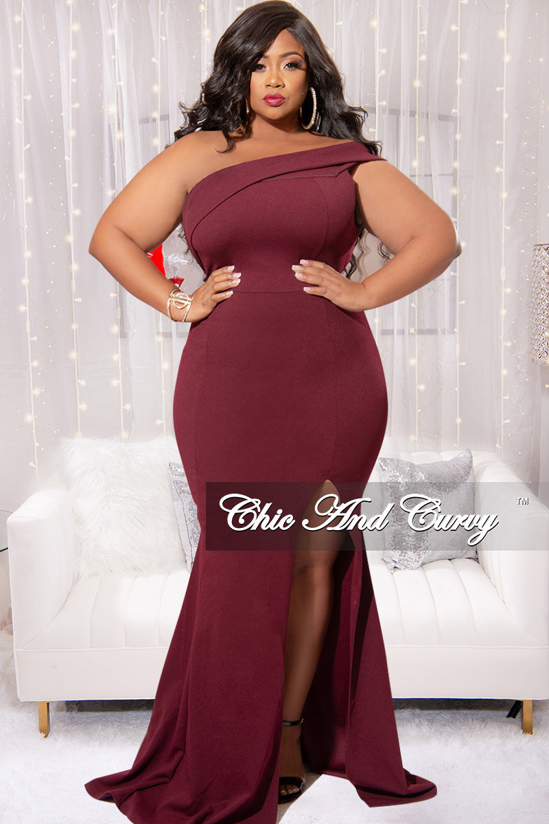Final Sale Plus Size Techno Crepe Off Shoulder, Front Slit , Mermaid Fit Gown in Wine