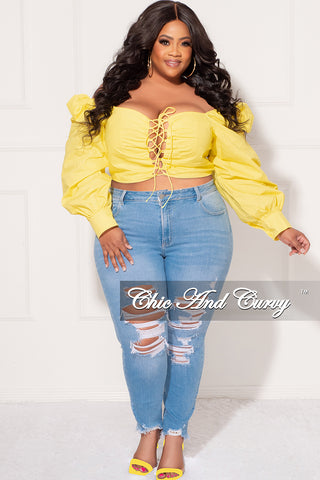Final Sale Plus Size Sweetheart Lace-Up Crop Top in Yellow
