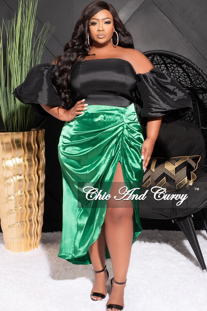 Final Sale Plus Size Satin Ruched Skirt in Green