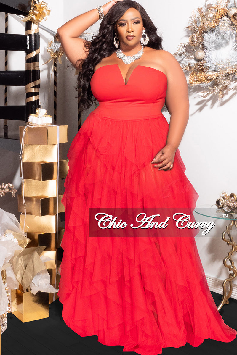 Plus Size//Curvy Pool Party Outfits