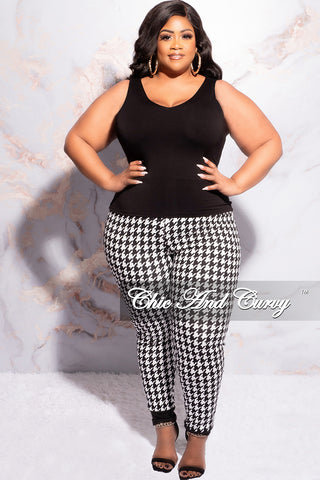Final Sale Plus Size 2pc Duster and Pants Set in White and Black Houndstooth Print