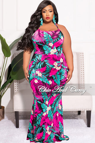 Final Sale Plus Size Sleeves Maxi Dress with Criss-Cross Back in Fuchsia and Teal Leaf Print