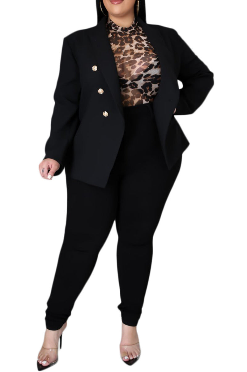 *Final Sale Plus Size Blazer in Black