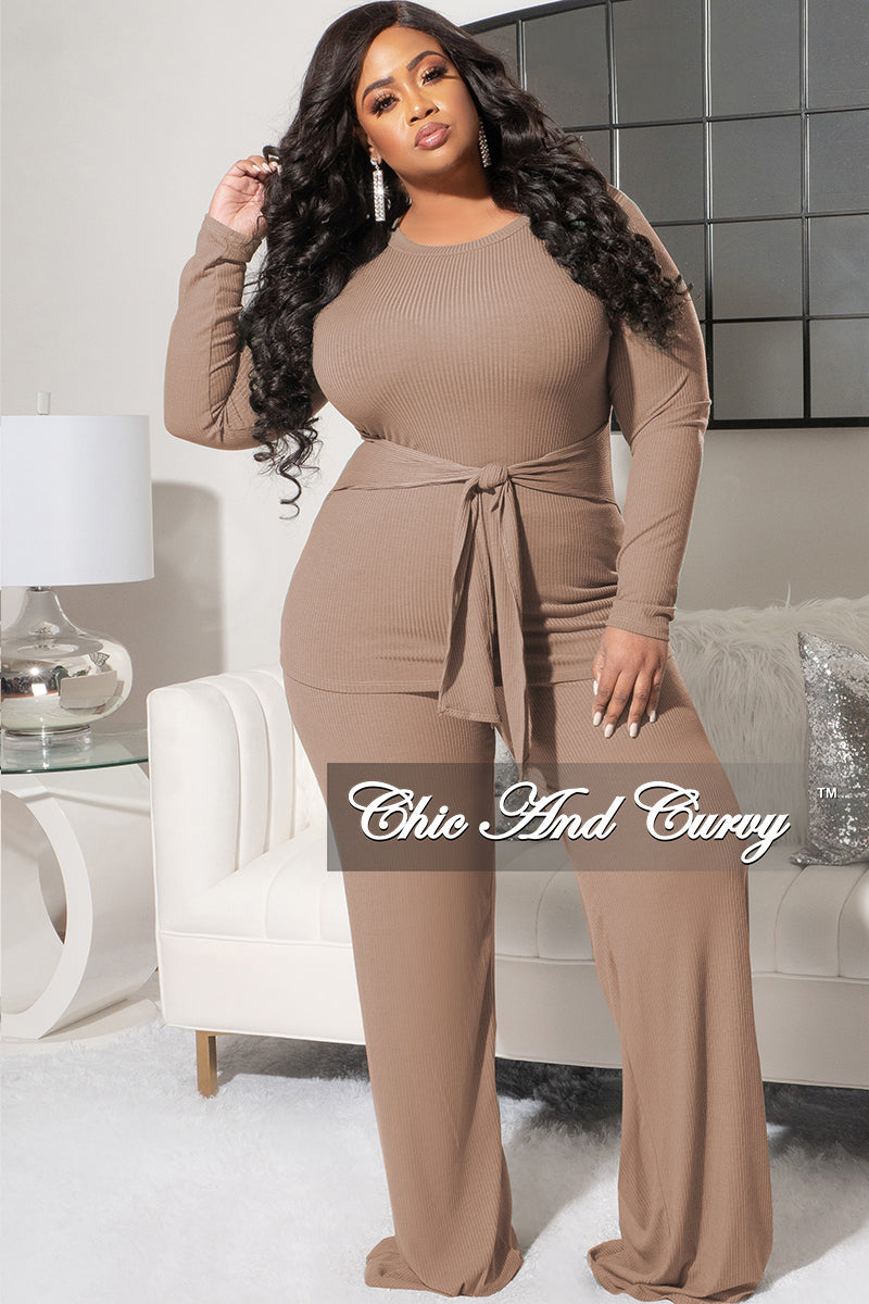 Final Sale Plus Size 2pc Ribbed Long Sleeve Top and Pants Set in Mocha