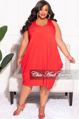 Final Sale Plus Size Sleeveless Bubble Dress in Red