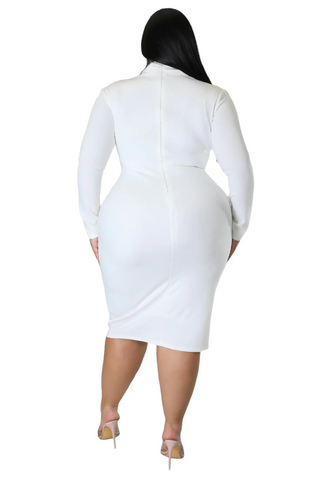 Final Sale Plus Size V Neck Midi Dress in Ivory
