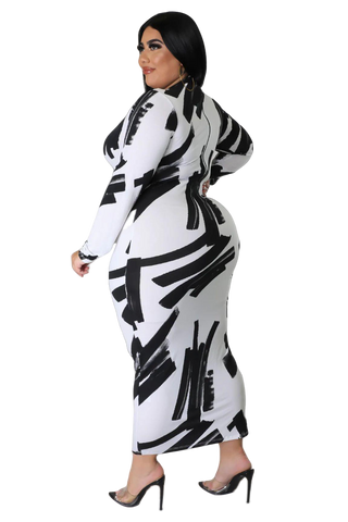 Final Sale Plus Size Reversible Bodycon Dress in White and Black