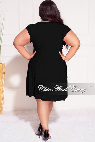 Final Sale Plus Flutter Sleeve 3-Tiered Baby Doll Dress in Black (Stretchy)