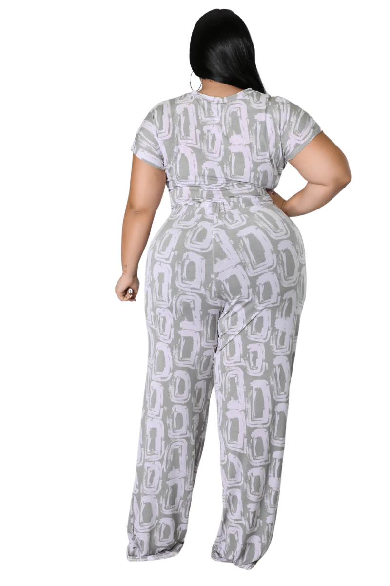 Final Sale Plus Size 2-Piece Short Sleeve Tie Top and Pants Set in Grey & Pink