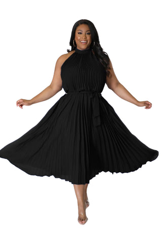 Final Sale Plus Size Halter Neck Sleeveless Dress with Pleats in Black