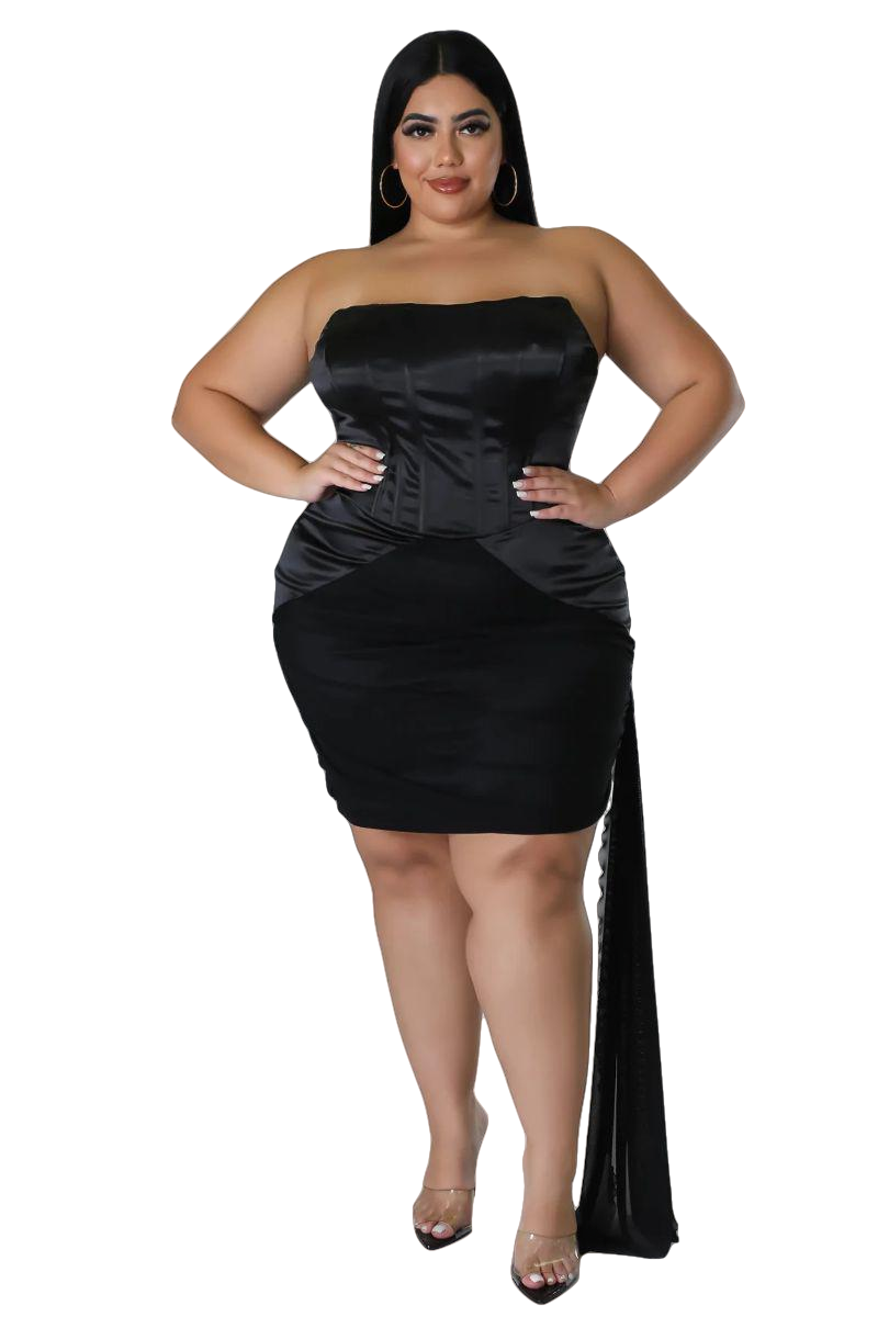 Final Sale Plus Size Satin Strapless Mini Dress with Side Train in Black