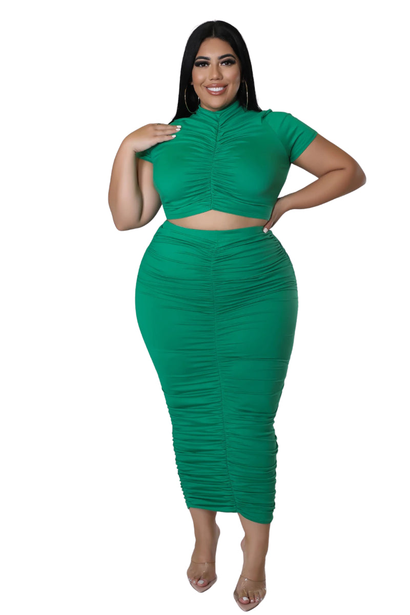 Final Sale Plus Size 2pc Set Ruched Crop Top & Skirt in Green