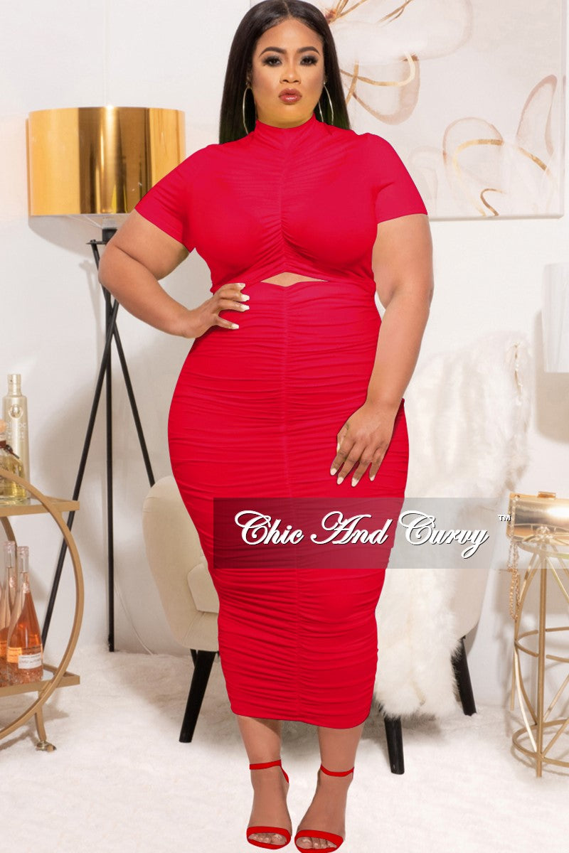 Final Sale Plus Size 2pc Set Ruched Crop Top & Skirt in Red