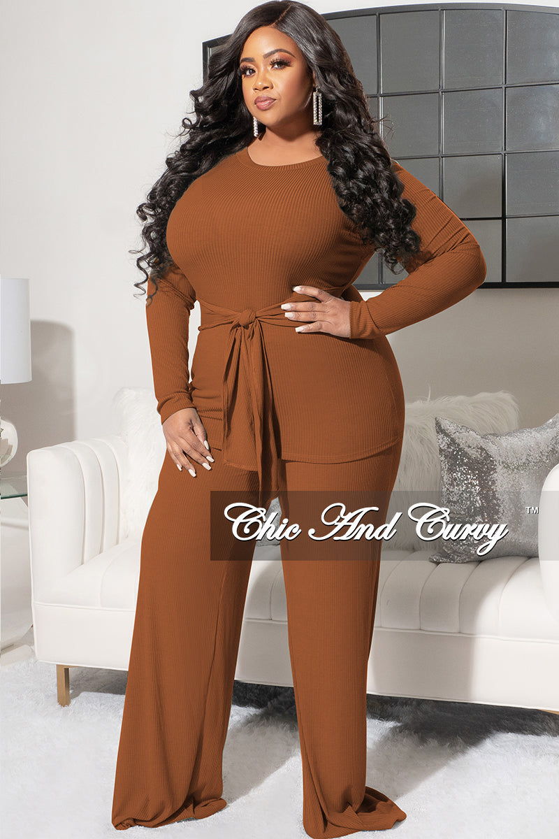 Final Sale Plus Size 2pc Ribbed Long Sleeve Top and Pants Set in Coffee Brown