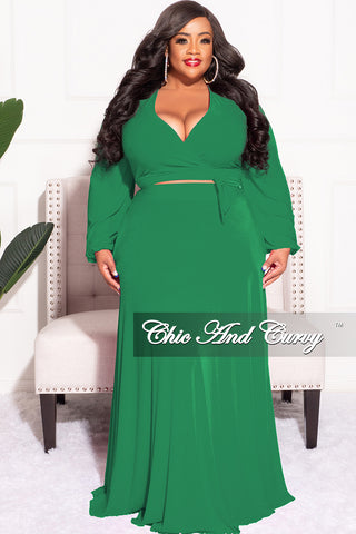 Final Sale Plus Size 2pc Long Sleeve Crop Tie Top and Skirt Set in Green