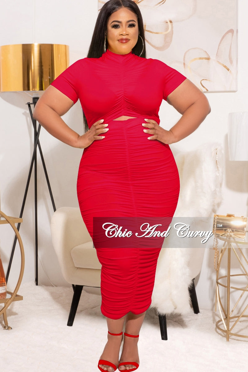 Final Sale Plus Size 2pc Set Ruched Crop Top & Skirt in Red