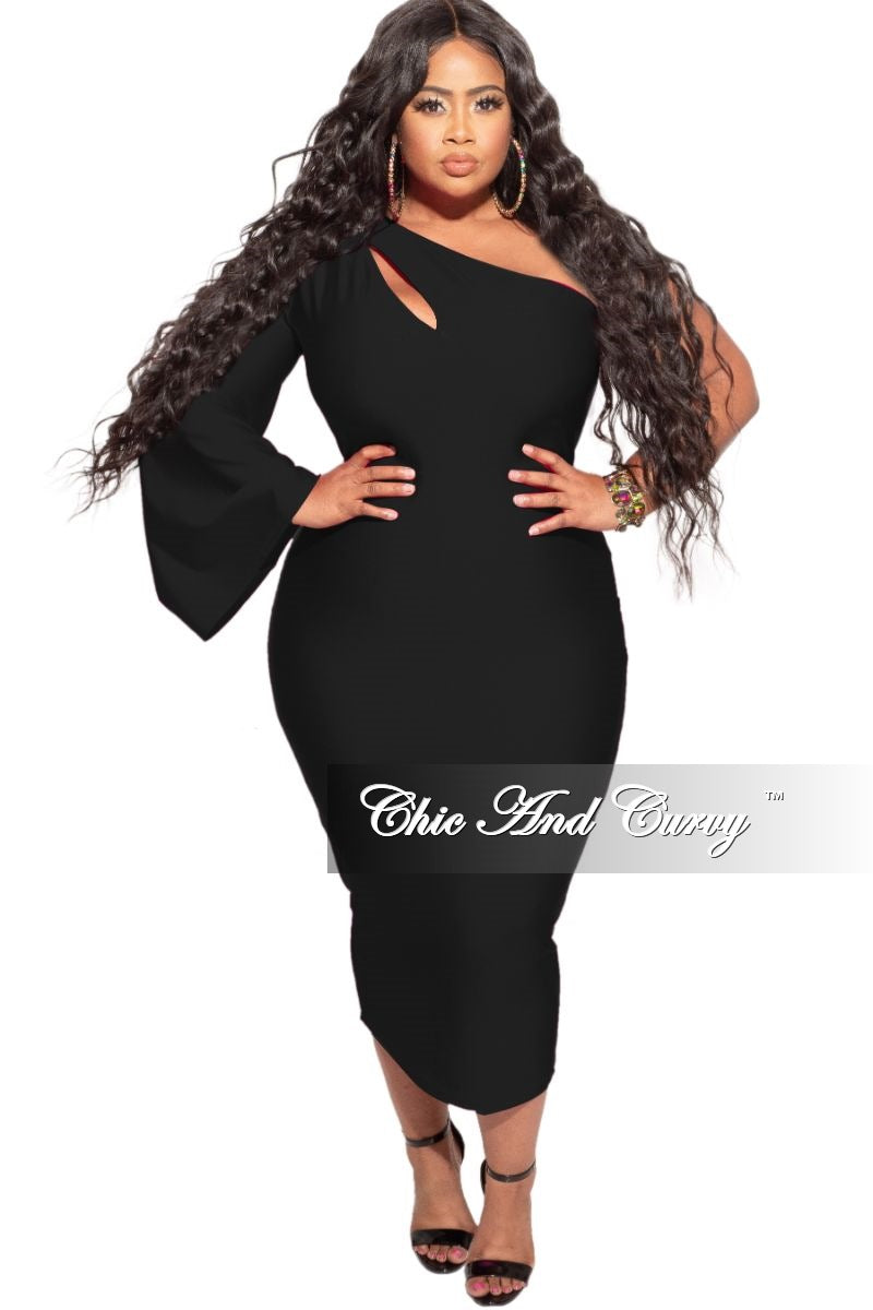 Final Sale Plus Size Shimmer One Bell Sleeve BodyCon Dress in Black