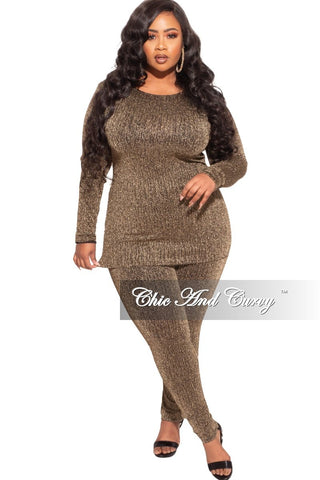 Final Sale Plus Size 2-Piece Shimmer Top and Leggings in Gold