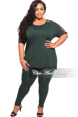 Final Sale Plus Size Top and Legging Set in Hunter Green